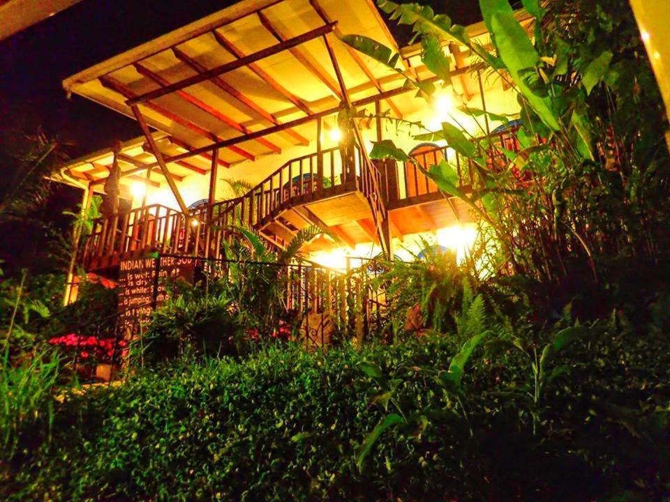 Orosi Lodge Eksteriør bilde